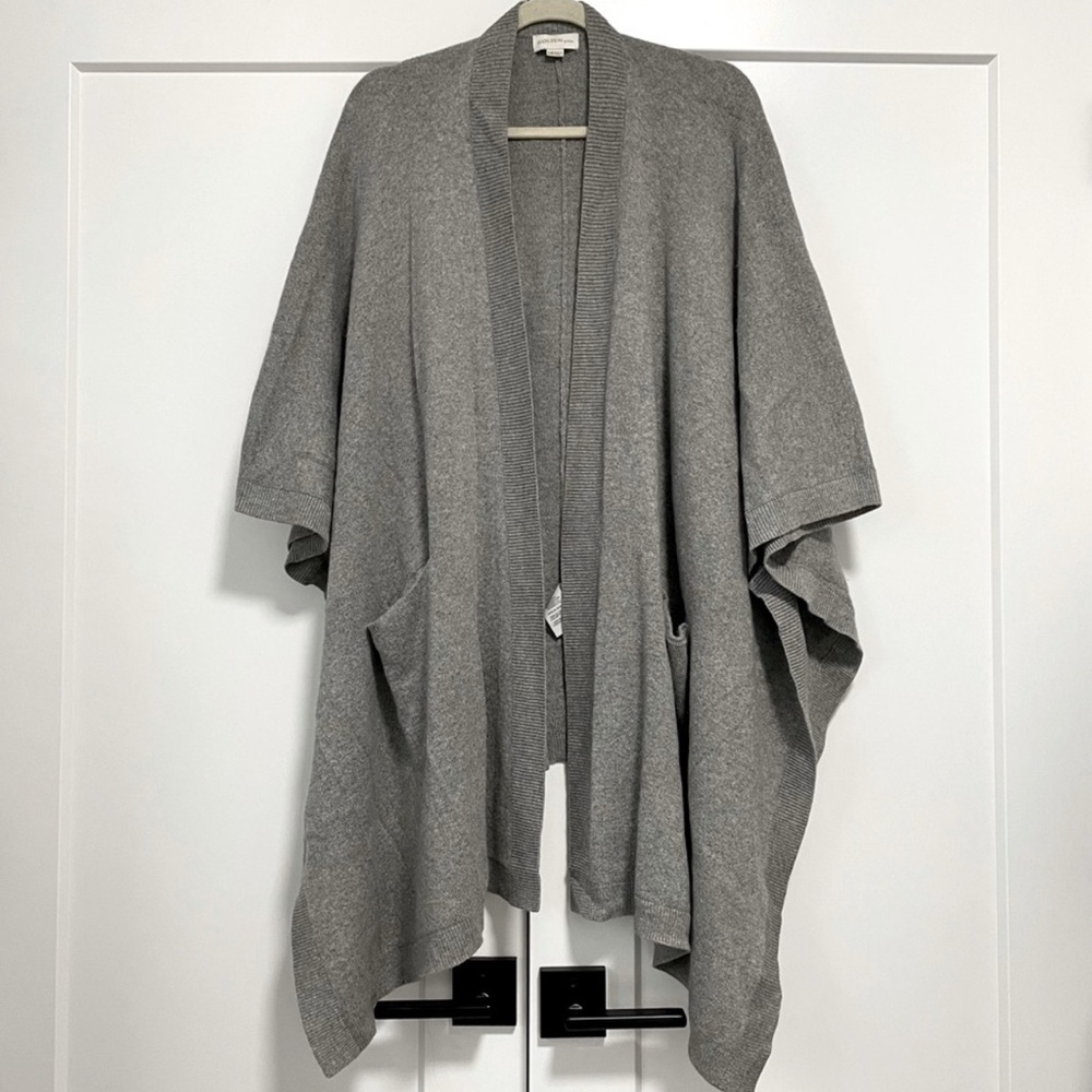 Aritzia Golden by Tna Roohan Wool Blend Cape